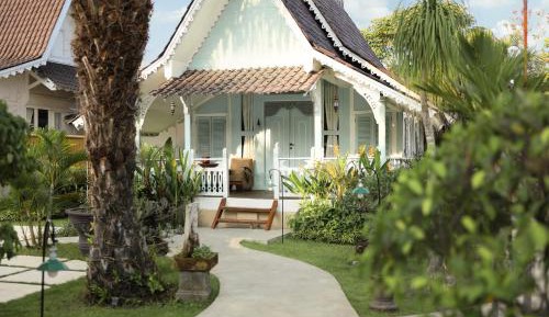 Cottage Suite  with Garden View
