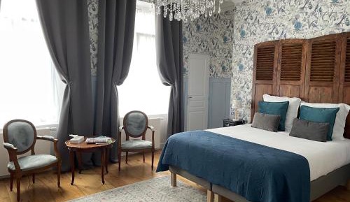 Double Room with Private External Bathroom