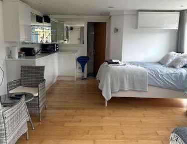 One-Bedroom House
