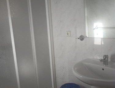 Basic Triple Room