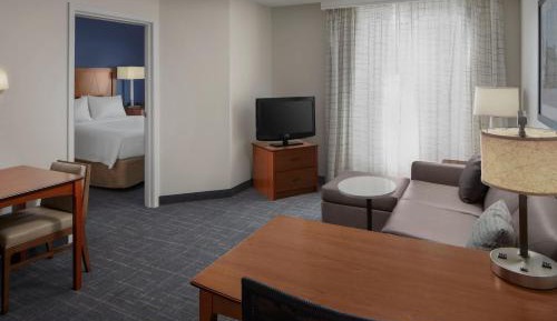 One-Bedroom Queen Suite with Sofa Bed