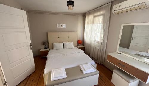 Apartment with Terrace