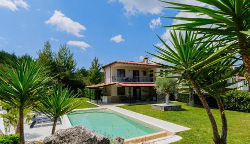 Three-Bedroom Villa