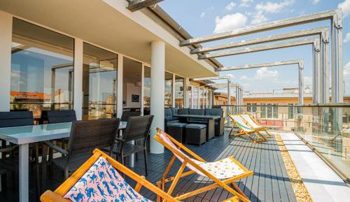 Apartment with Terrace
