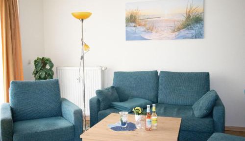 One-Bedroom Apartment with Terrace