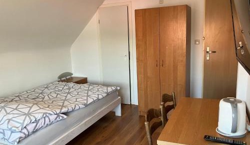 Triple Room with Private Bathroom