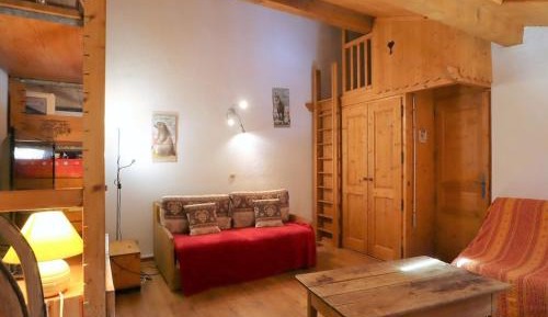 Apartment (7 Adults)
