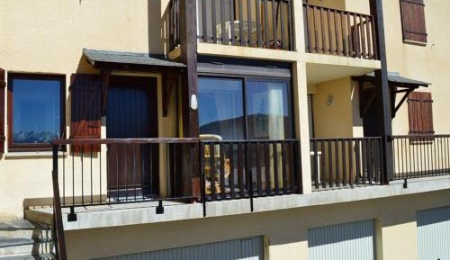 Apartment (4 Adults)
