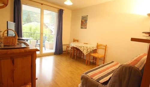 Apartment (4 Adults)