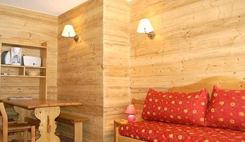 Apartment (5 Adults)