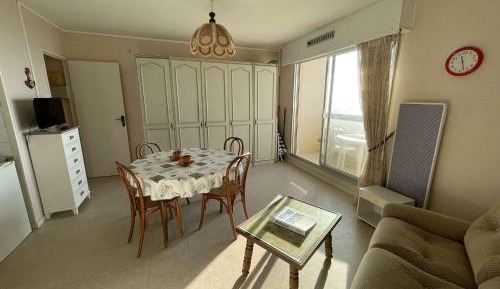Apartment (2 Adults)