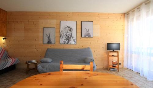 Apartment (2 Adults)