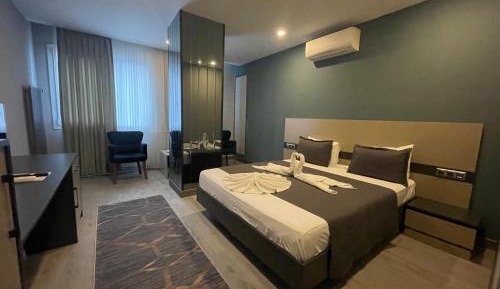 Double Room with Lake View