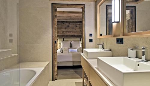 Apartment (8 Adults)