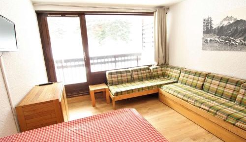 Apartment (4 Adults)