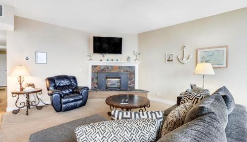 Two Bedroom Apartment 