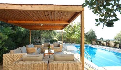 Deluxe Villa