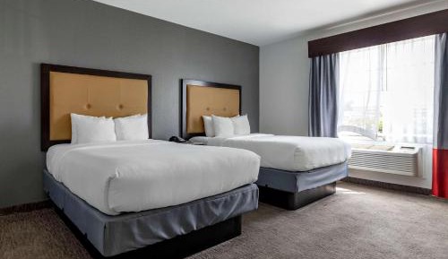 Standard Queen Room with Two Queen Beds - Non-Smoking