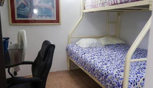 Economy Triple Room