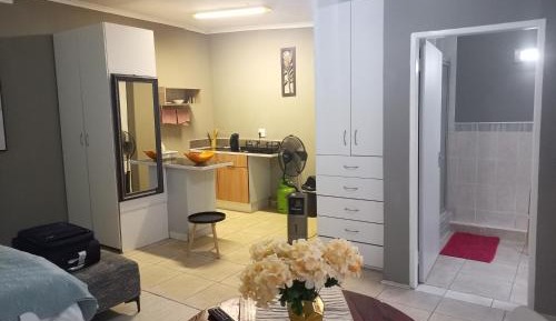 Studio with Garden View