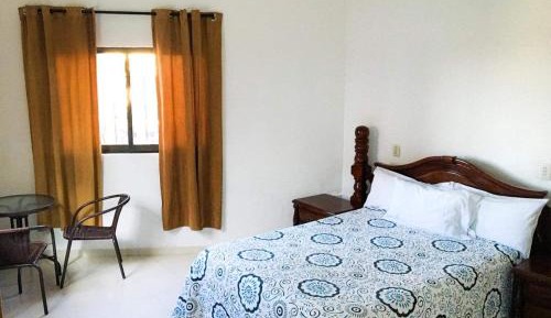 Standard Queen Room