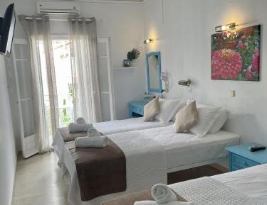 Triple Room with Balcony