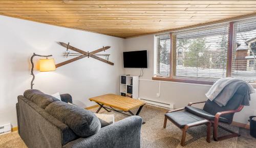 One Bedroom Apartment