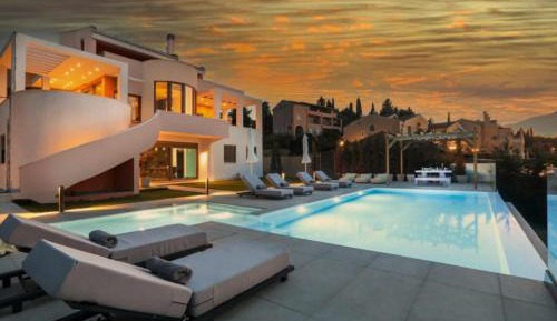 Deluxe Villa