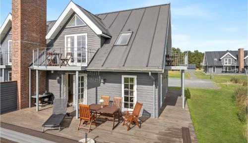 Two-Bedroom Holiday Home