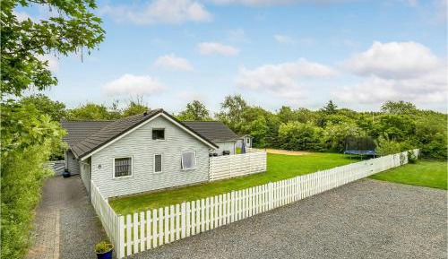 Seven-Bedroom Holiday Home