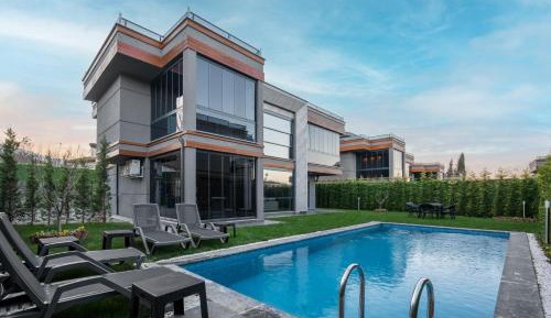 Superior Villa