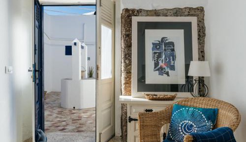 Superior One-Bedroom Apartment