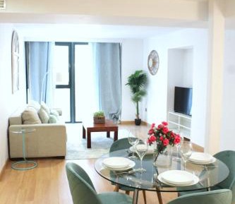One-Bedroom Apartment (1)