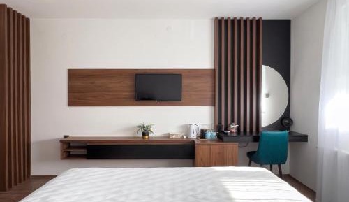 Double or Twin Room with View