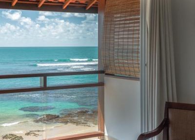 Deluxe Room with Balcony and Sea View