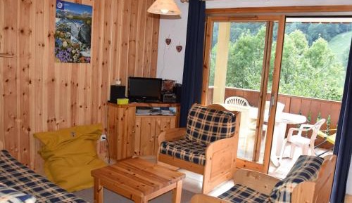 Apartment (4 Adults)