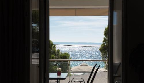 Deluxe Double Room with Balcony and Sea View
