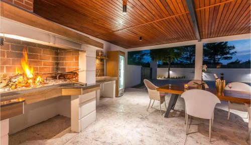 Two-Bedroom Holiday Home