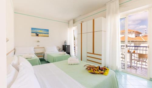 Premium Quadruple Room