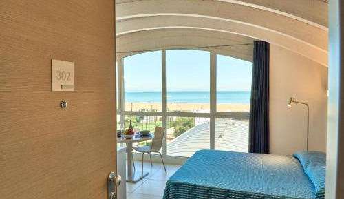 Studio with Sea View