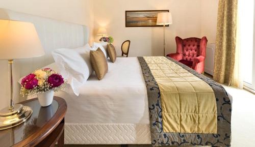 Perignon Suite with Sea View with Spa access