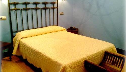 Small Double or Twin Room