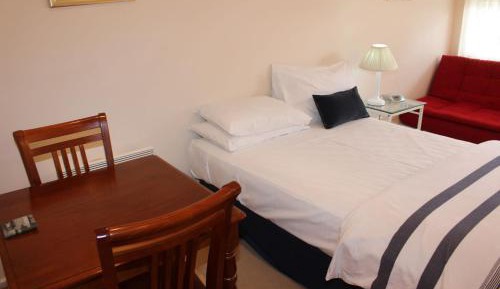 One-Bedroom House