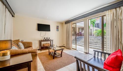 One Bedroom Apartment