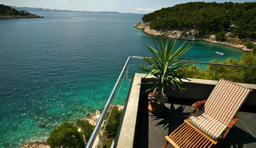 Apartment with Sea View 1