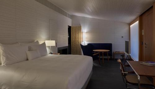 Standard Suite