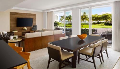 Three-Bedroom Residence with Resort View