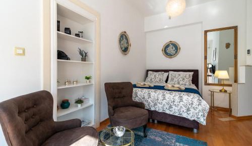 Studio Apartment with Sea View