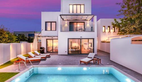 Deluxe Villa