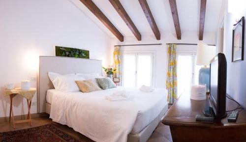 Comfort Triple Room with Shower